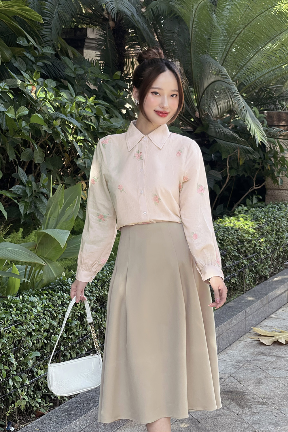 Áo sơ mi nữ công sở thêu hoa nhí