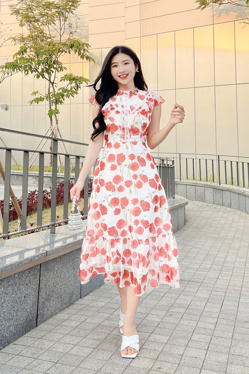 Đầm hoa dáng dài đuôi cá cổ trụ