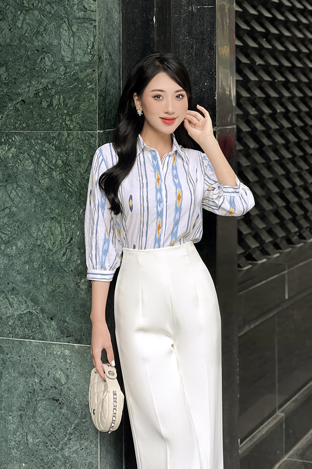 Áo sơ mi công sở nữ họa tiết tay lửng