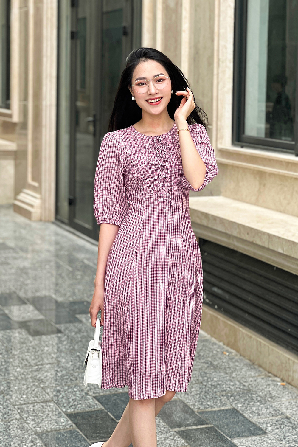 Đầm xòe tay lỡ họa tiết caro