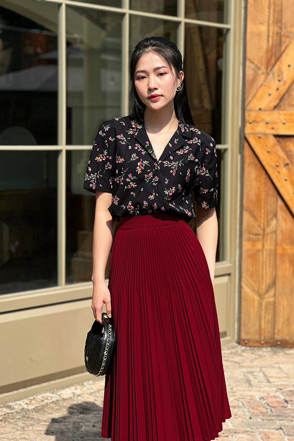 Áo sơ mi công sở nữ họa tiết hoa tay ngắn