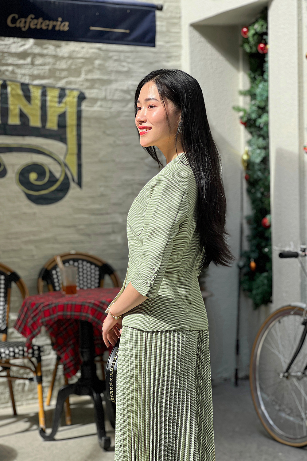 Áo kiểu caro nữ dáng peplum