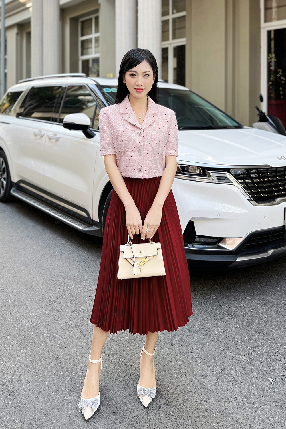 Áo khoác tweed dáng ngắn màu hồng