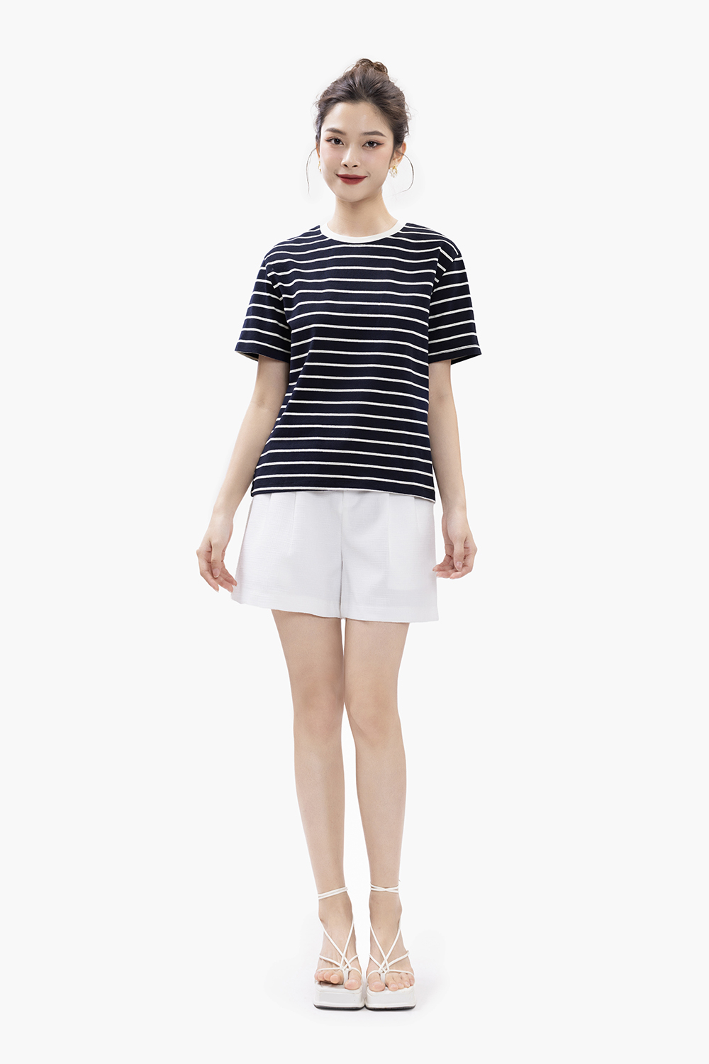 Áo thun nữ kẻ sọc cổ tròn