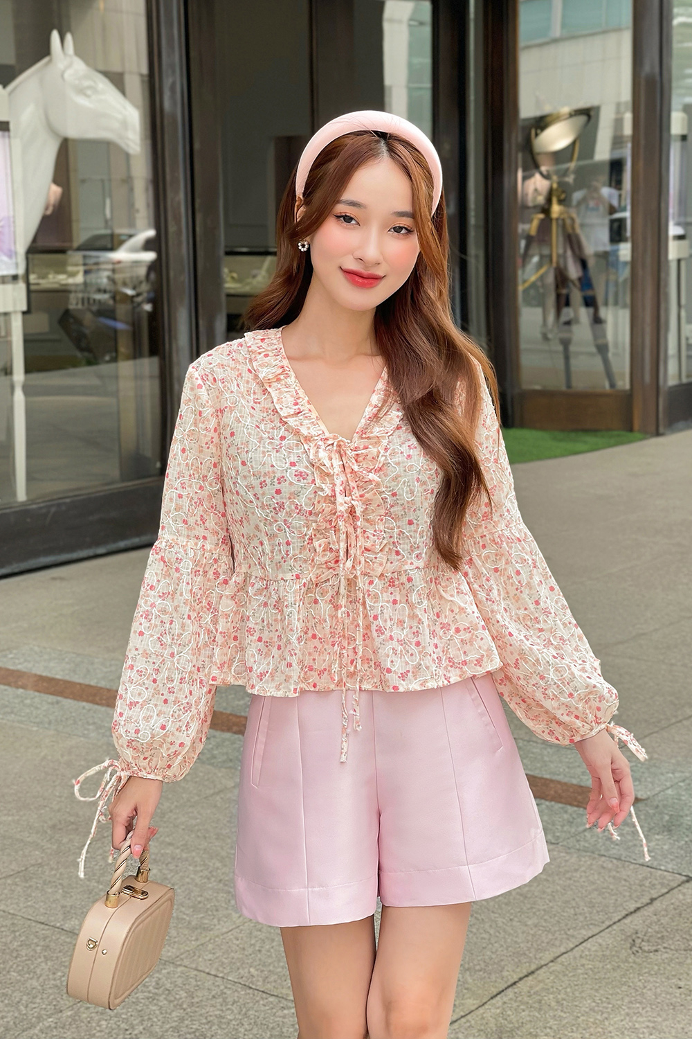 Áo kiểu nữ cổ bèo họa tiết hoa