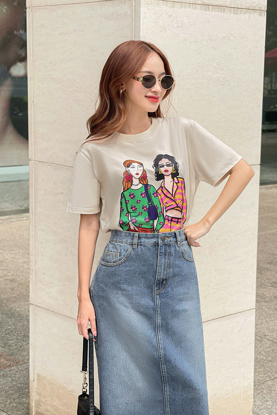 Áo thun nữ tay ngắn màu kem in hình ASM18-18