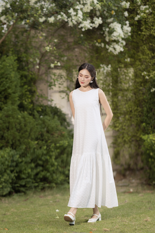 Review váy trắng dài trễ vai 2 dây tay bồng, đầm trắng tiểu thư siêu xinh