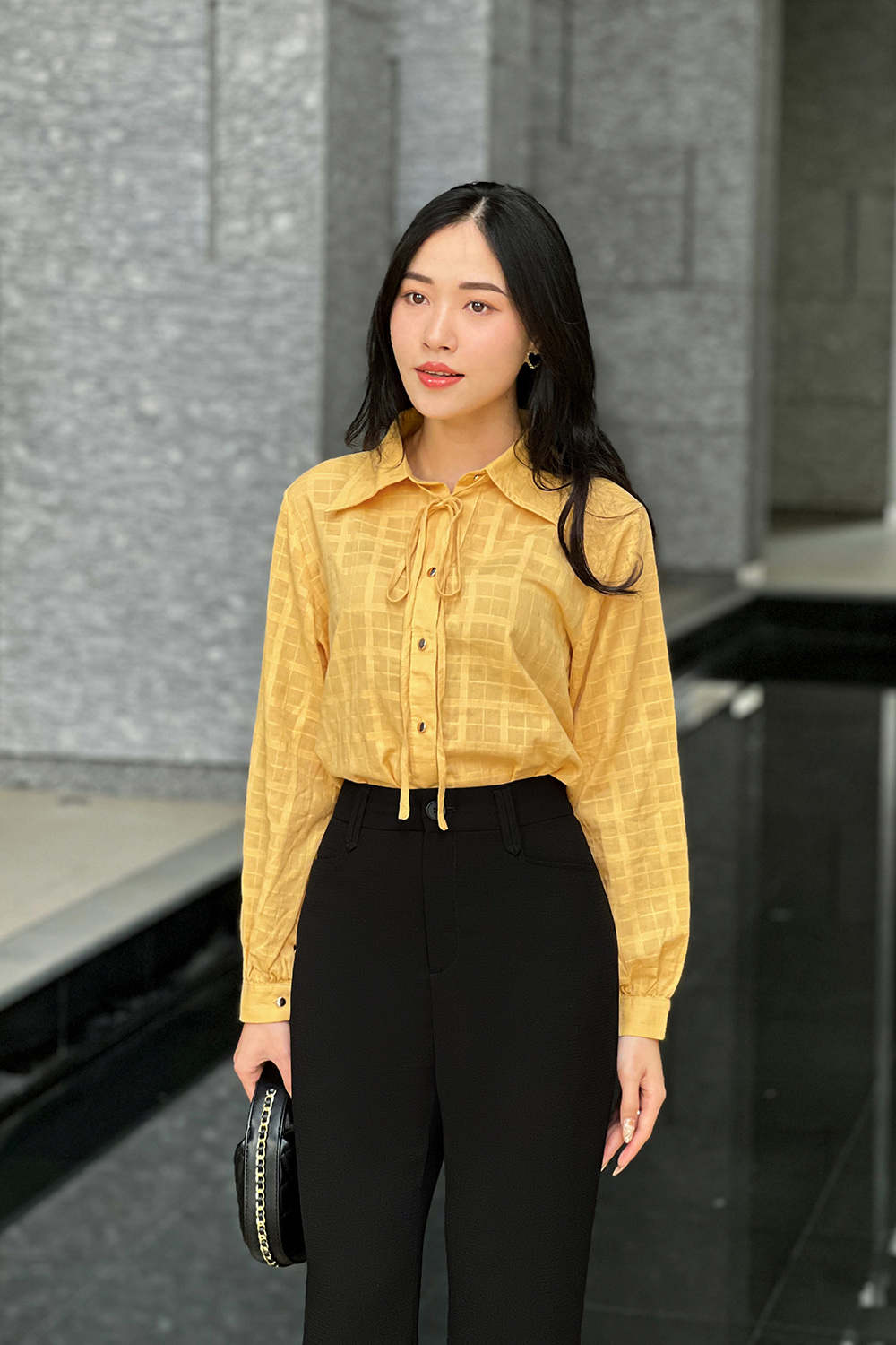 Áo sơ mi công sở nữ tay dài màu vàng