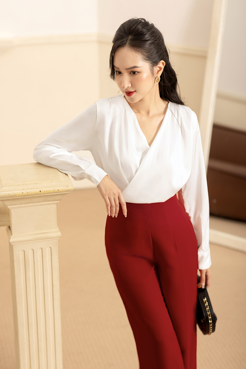 Quần công sở nữ lưng cao ống suông màu đỏ