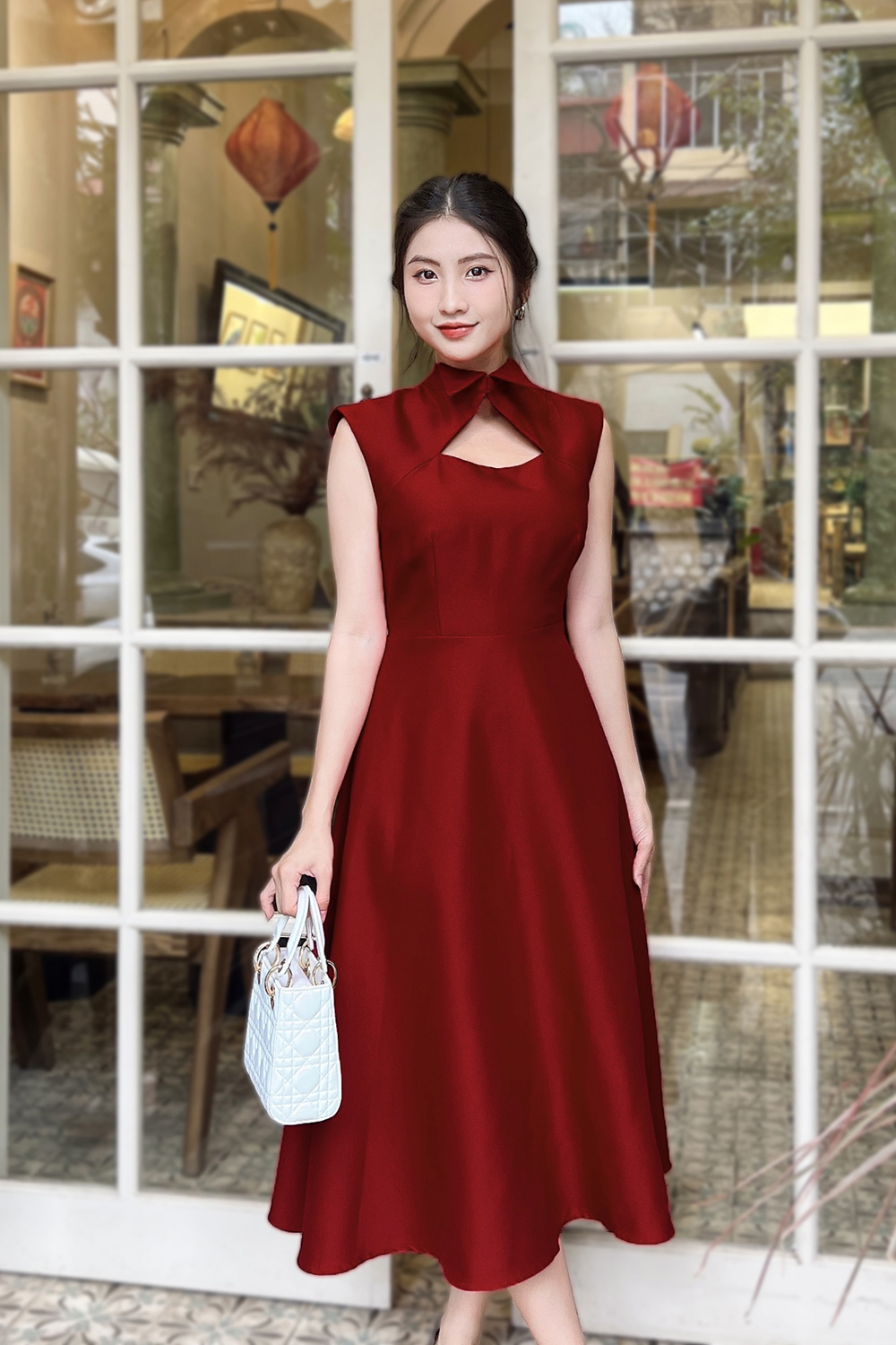 Đầm đỏ dự tiệc dáng xòe cổ cutout