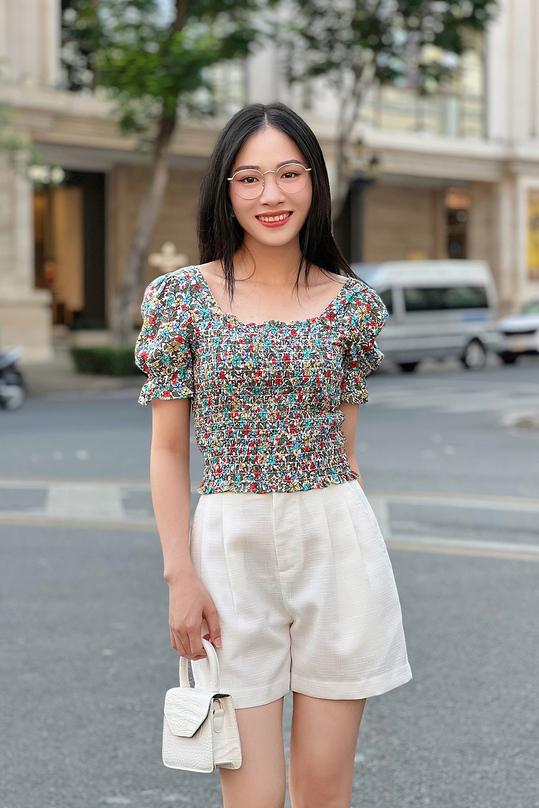 Áo croptop dáng ôm họa tiết hoa ASM17-12