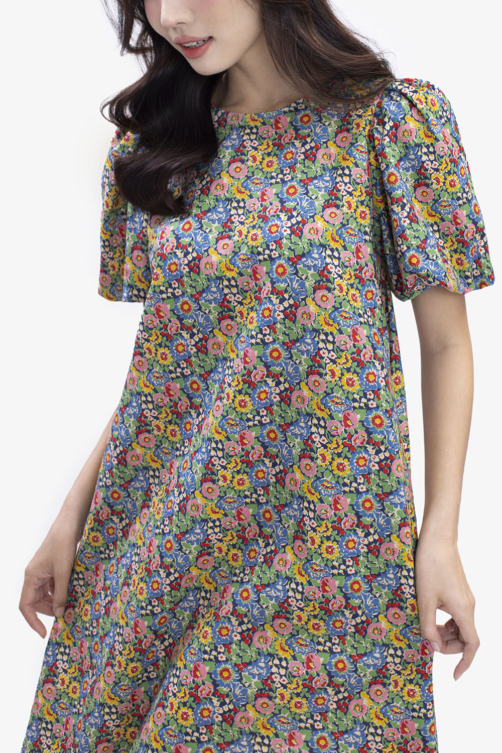 Đầm suông tay phồng họa tiết hoa