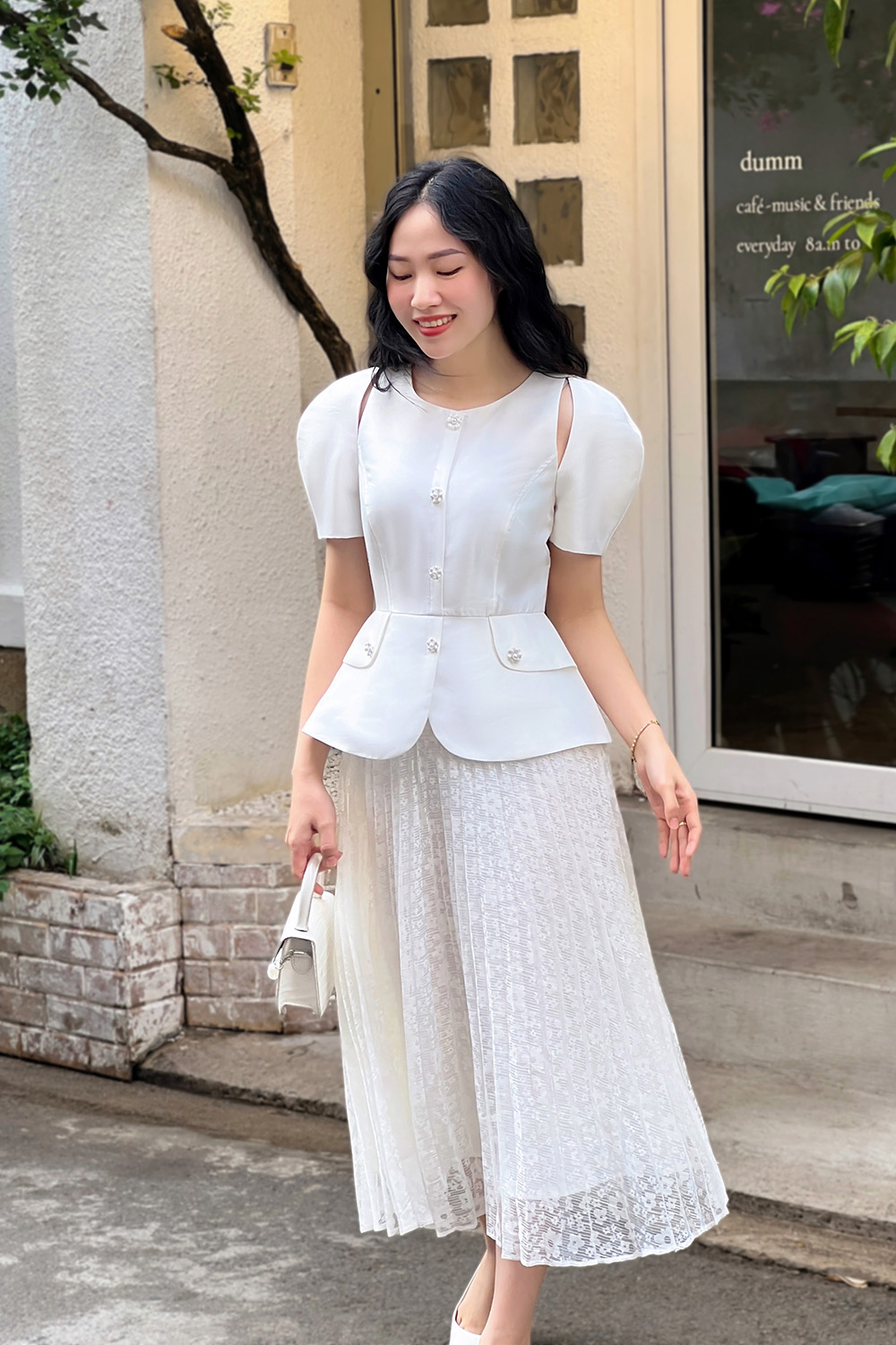 Đầm trắng peplum dáng xòe xếp ly HL25-28