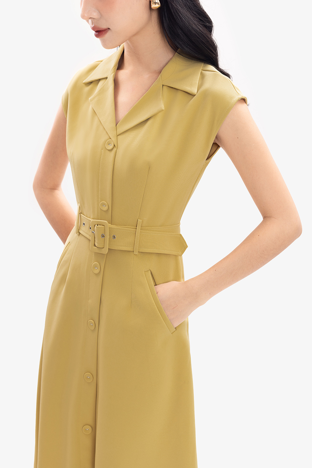 Đầm công sở chữ A màu vàng kèm thắt eo