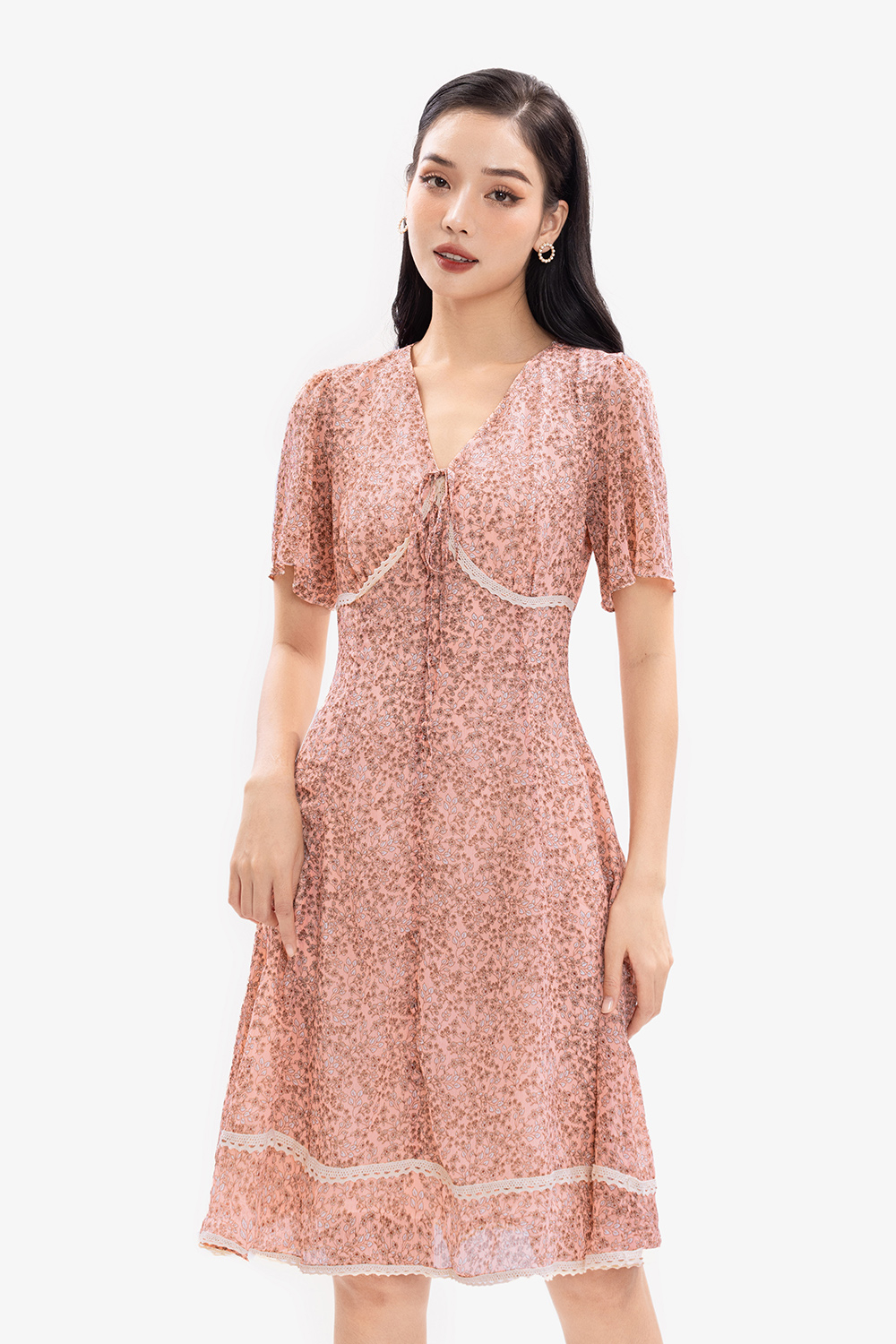 Đầm xòe hoa công sở màu hồng phối đăng ten