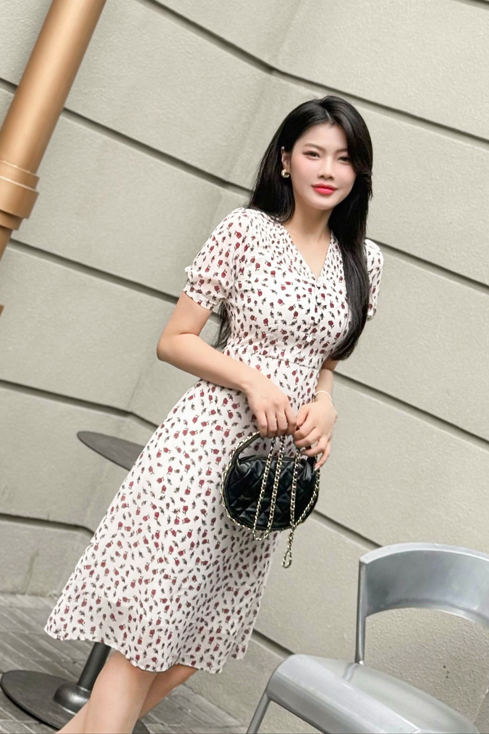 Đầm hoa nhí dáng chữ A cổ V