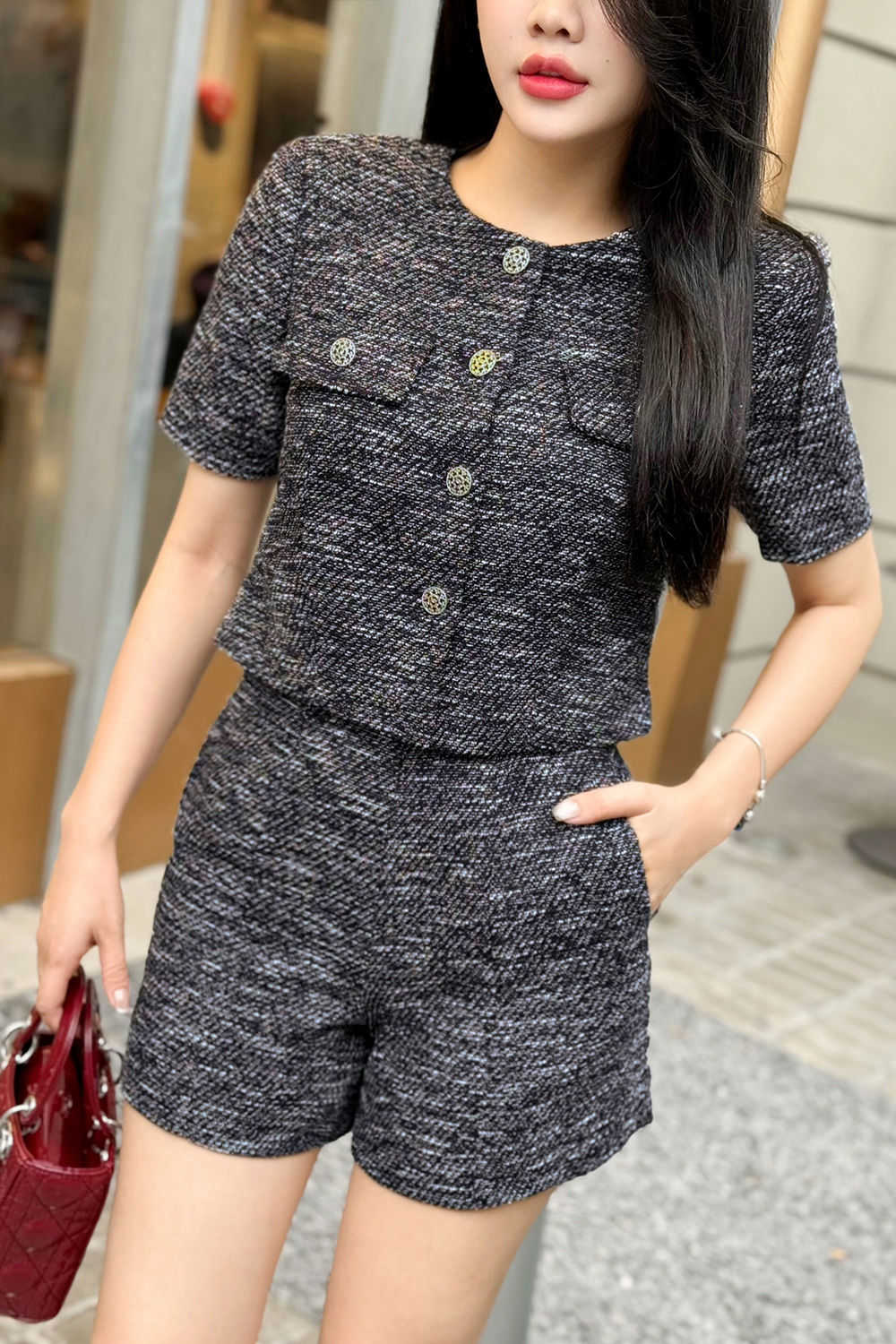 Quần short nữ lưng cao màu xanh trắng