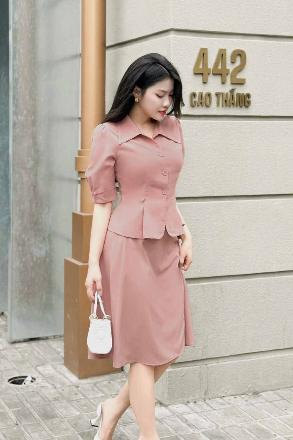 Áo sơ mi nữ công sở màu hồng tay phồng