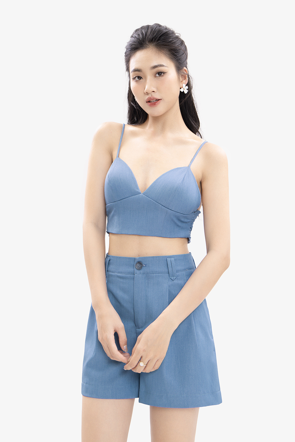 Áo bra 2 dây màu xanh