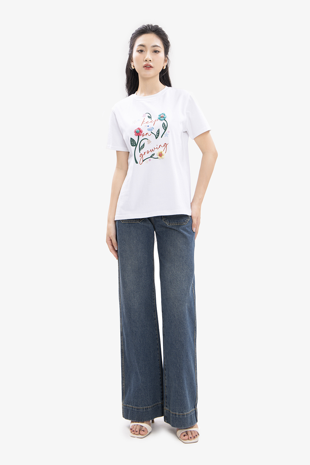 Quần jeans nữ ống suông phối túi