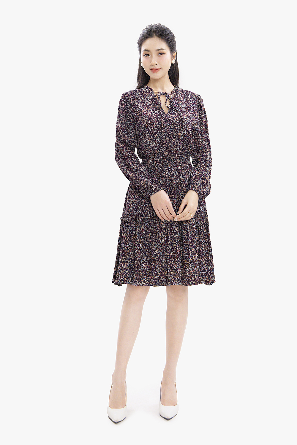 Đầm xòe họa tiết tay dài đuôi cá