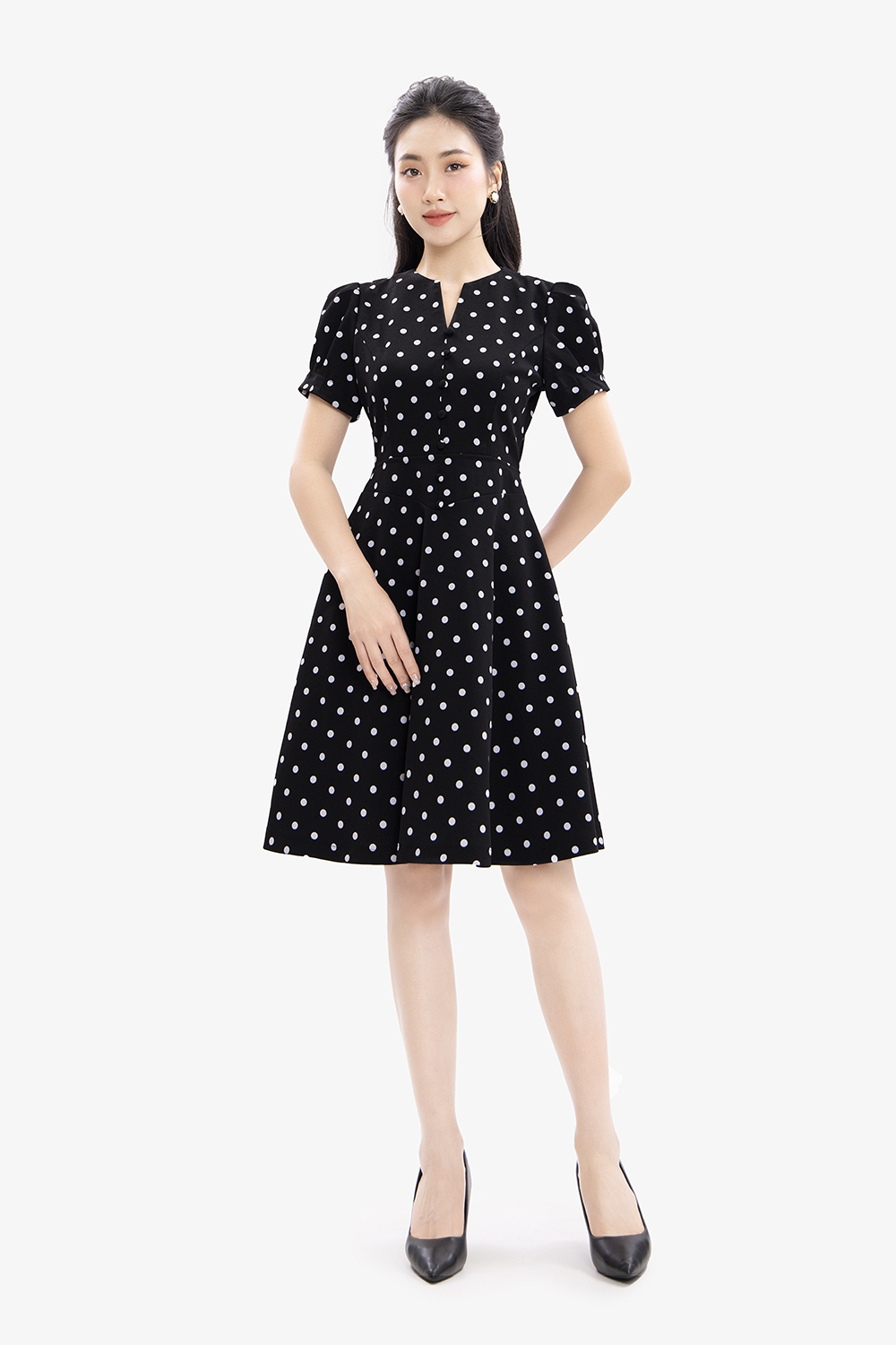 Đầm xòe chữ A họa tiết chấm bi