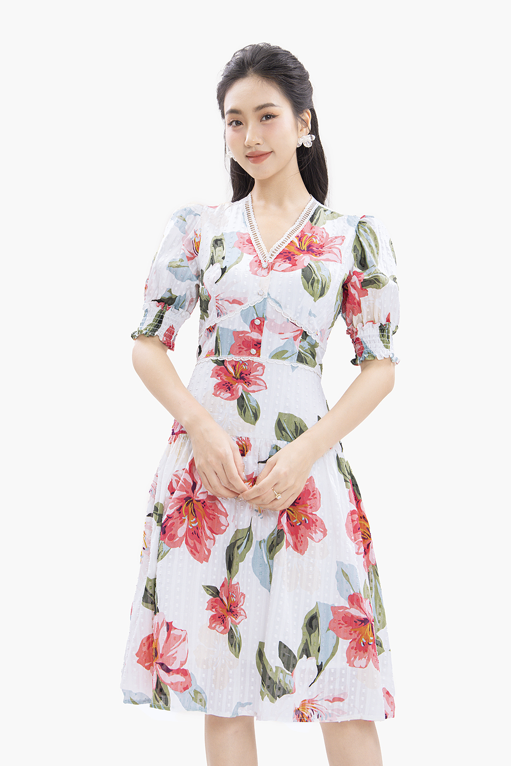 Đầm hoa dáng xòe tay phồng phối đăng ten
