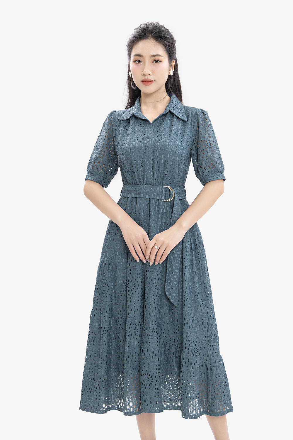 Đầm ren dáng xòe cổ sơ mi kèm thắt eo