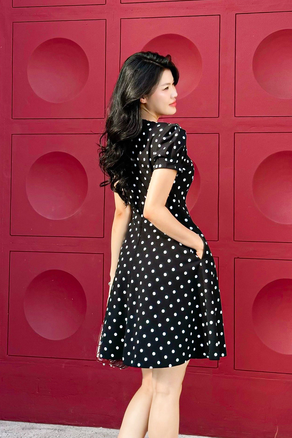 Đầm xòe chữ A họa tiết chấm bi