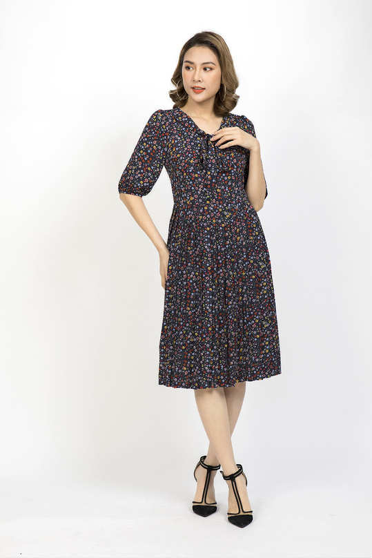 Đầm hoa tay lửng dáng xòe xếp ly KK90-23