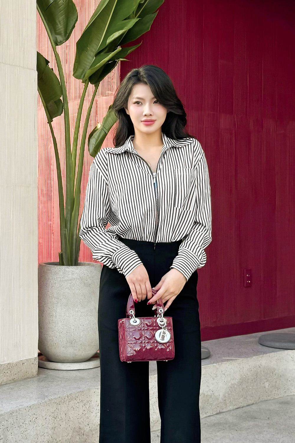 Áo sơ mi nữ kẻ sọc dây kéo trước