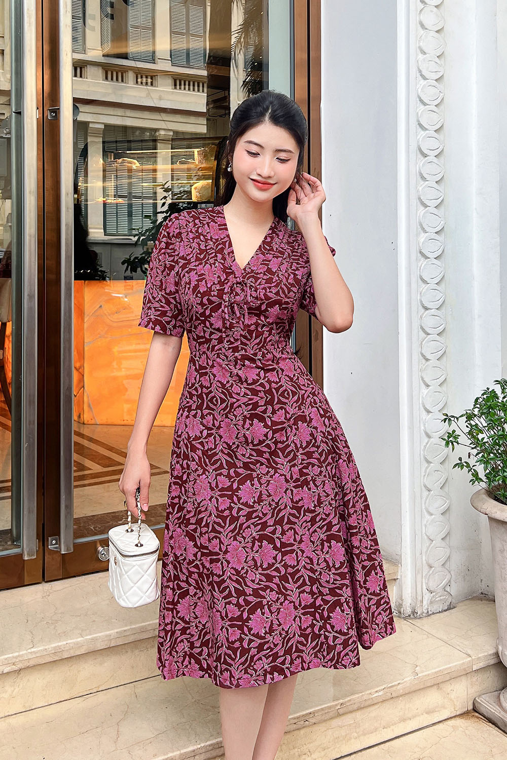 Đầm hoa công sở dáng xòe ngực xếp ly