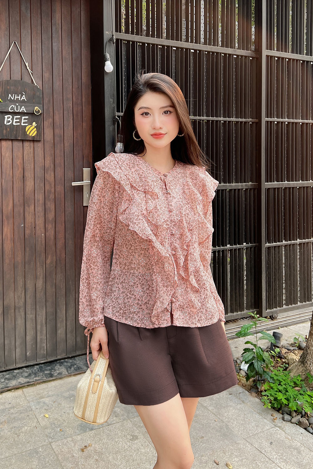 Áo kiểu nữ hoa nhí phối bèo