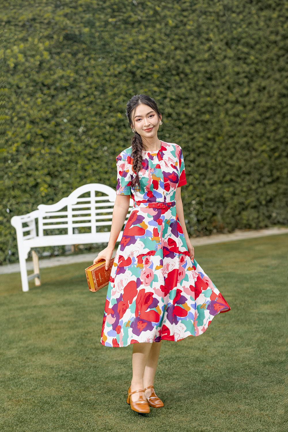 Đầm họa tiết dáng xòe dài kèm thắt eo KK167-18