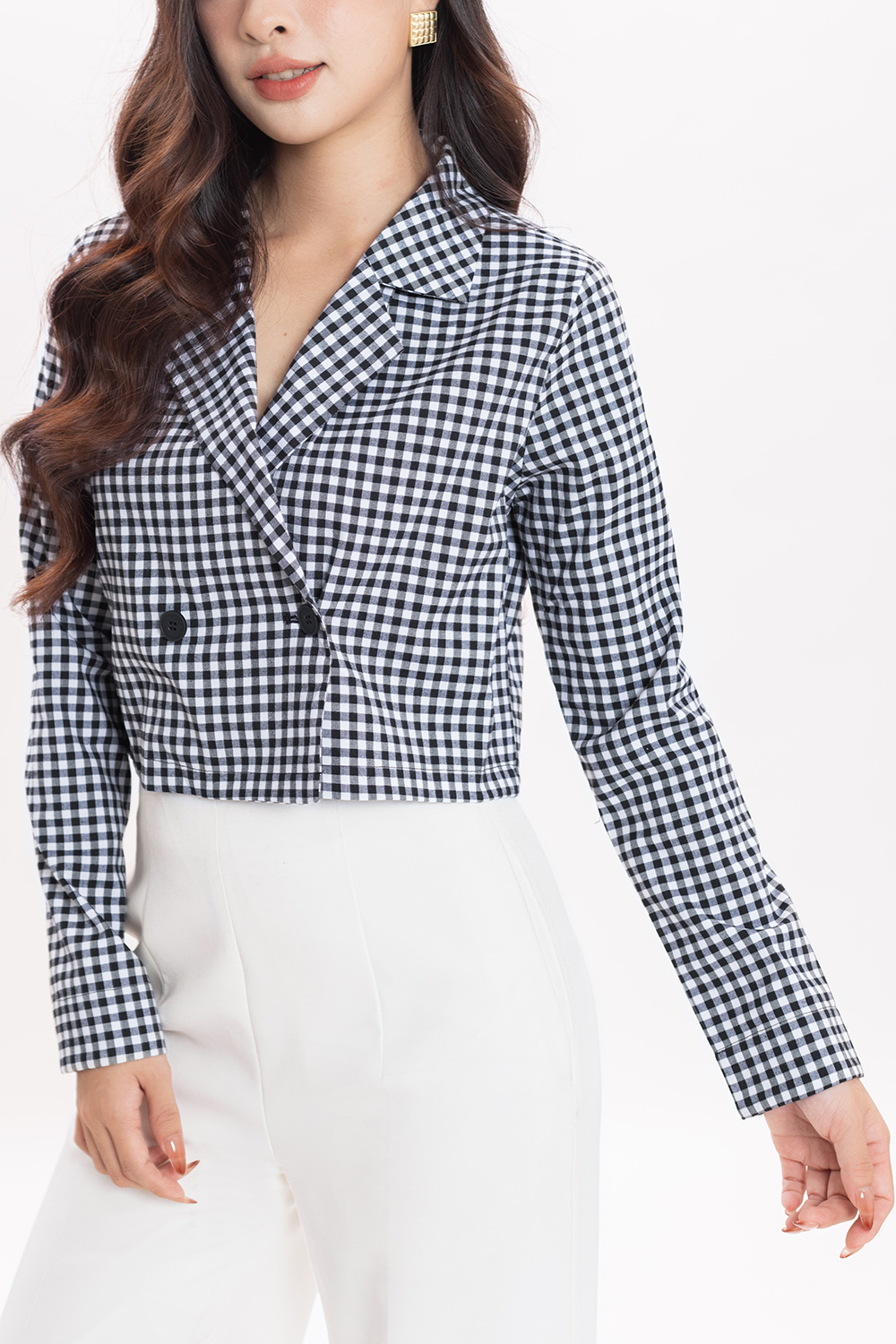 Áo kiểu nữ dáng ngắn họa tiết caro cổ đan tông