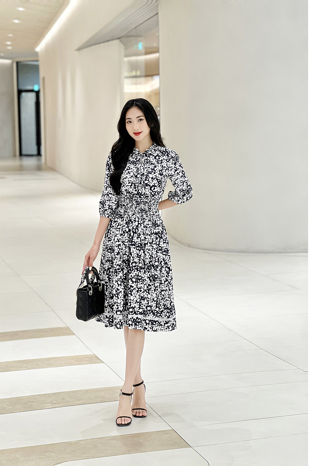 Đầm hoa công sở dáng xòe eo bo chun