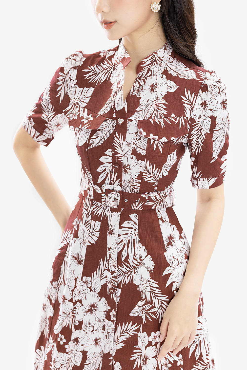 Đầm sơ mi xòe họa tiết hoa lá phối thắt lưng