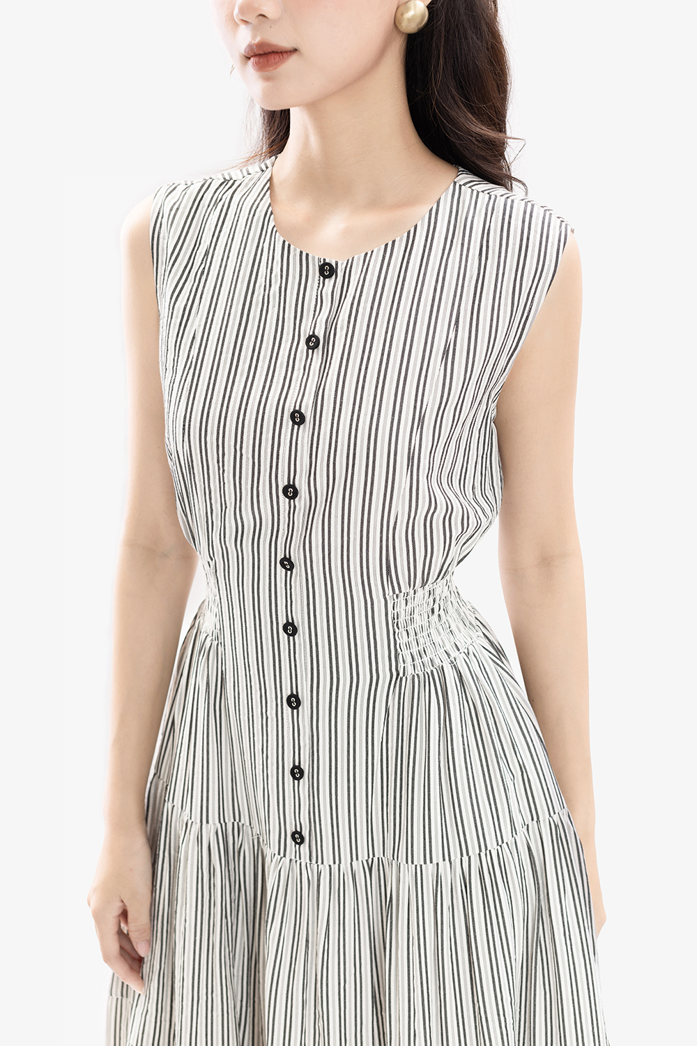 Đầm xòe midi sát nách họa tiết kẻ sọc