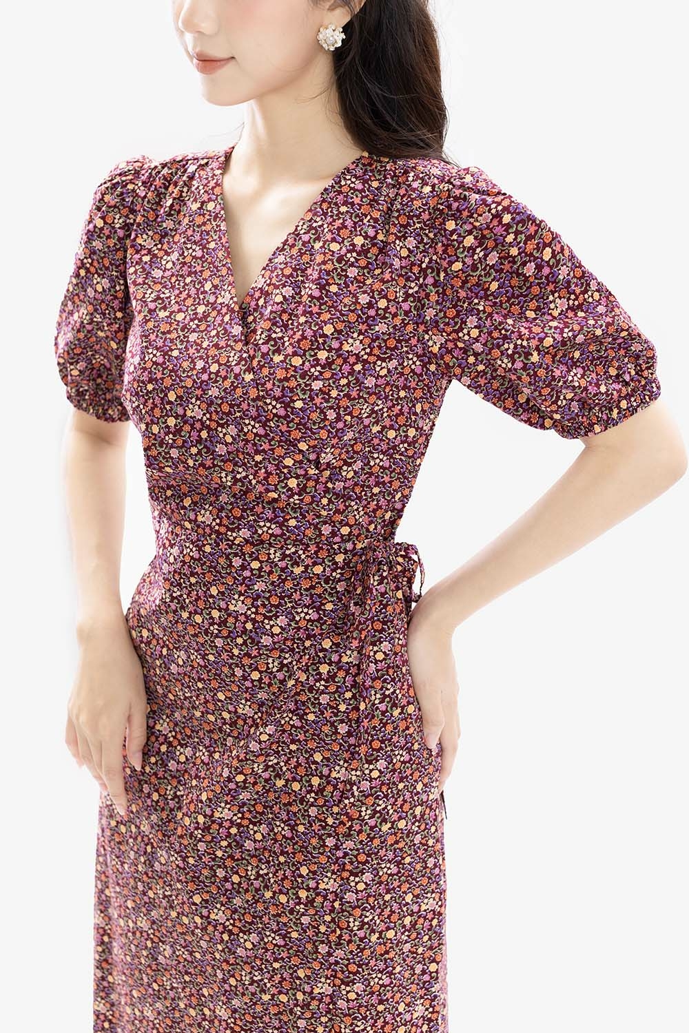 Đầm hoa nhí dáng chữ A cổ V phối nơ eo