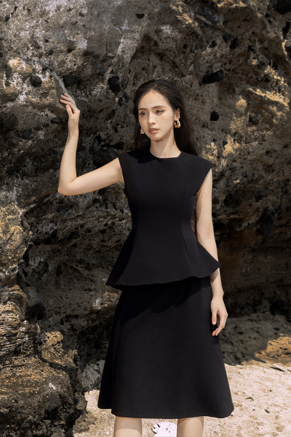 Đầm peplum công sở liền thân màu đen