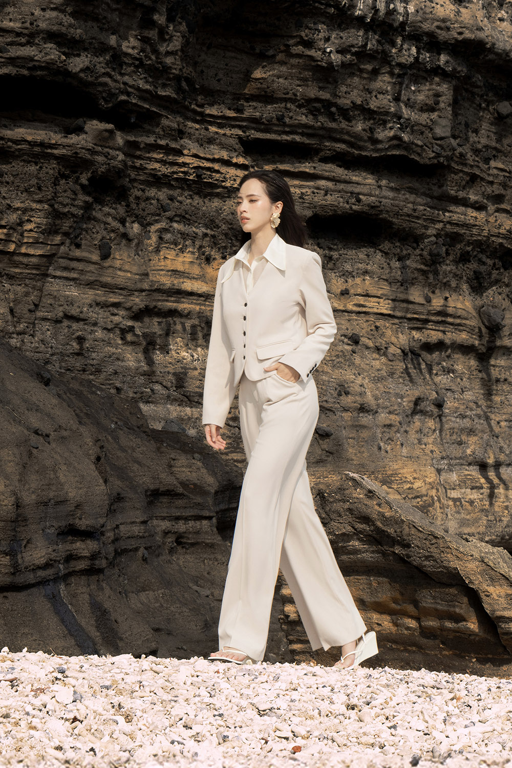 Quần tây công sở nữ ống suông QCS06-04