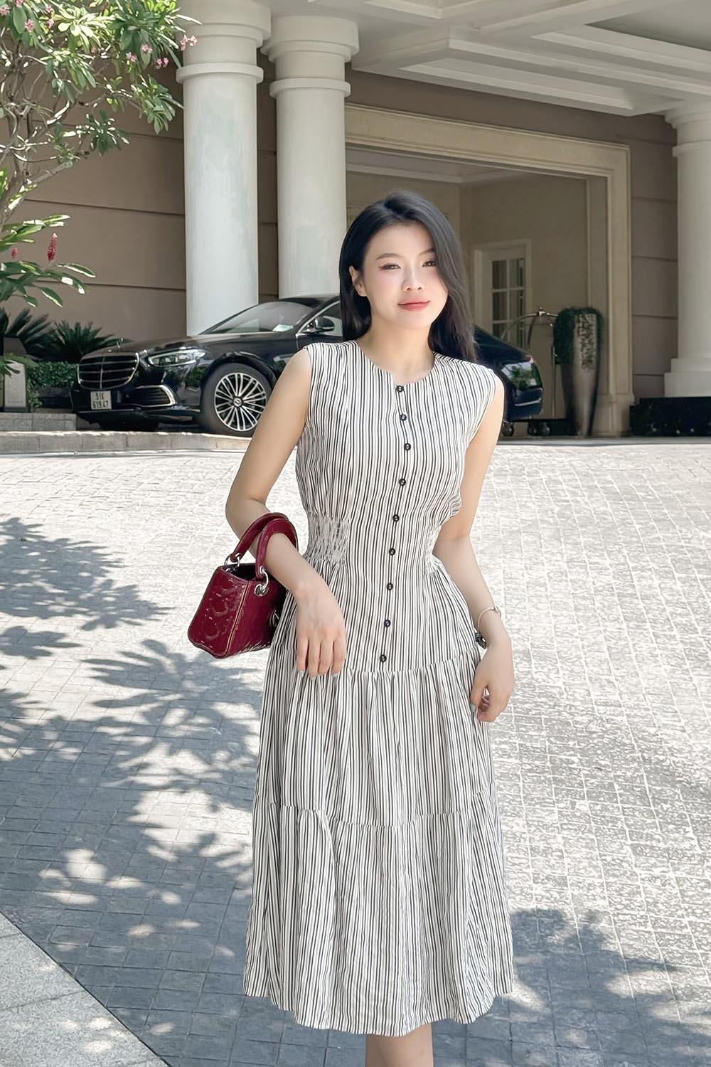 Đầm xòe midi sát nách họa tiết kẻ sọc KK168-29