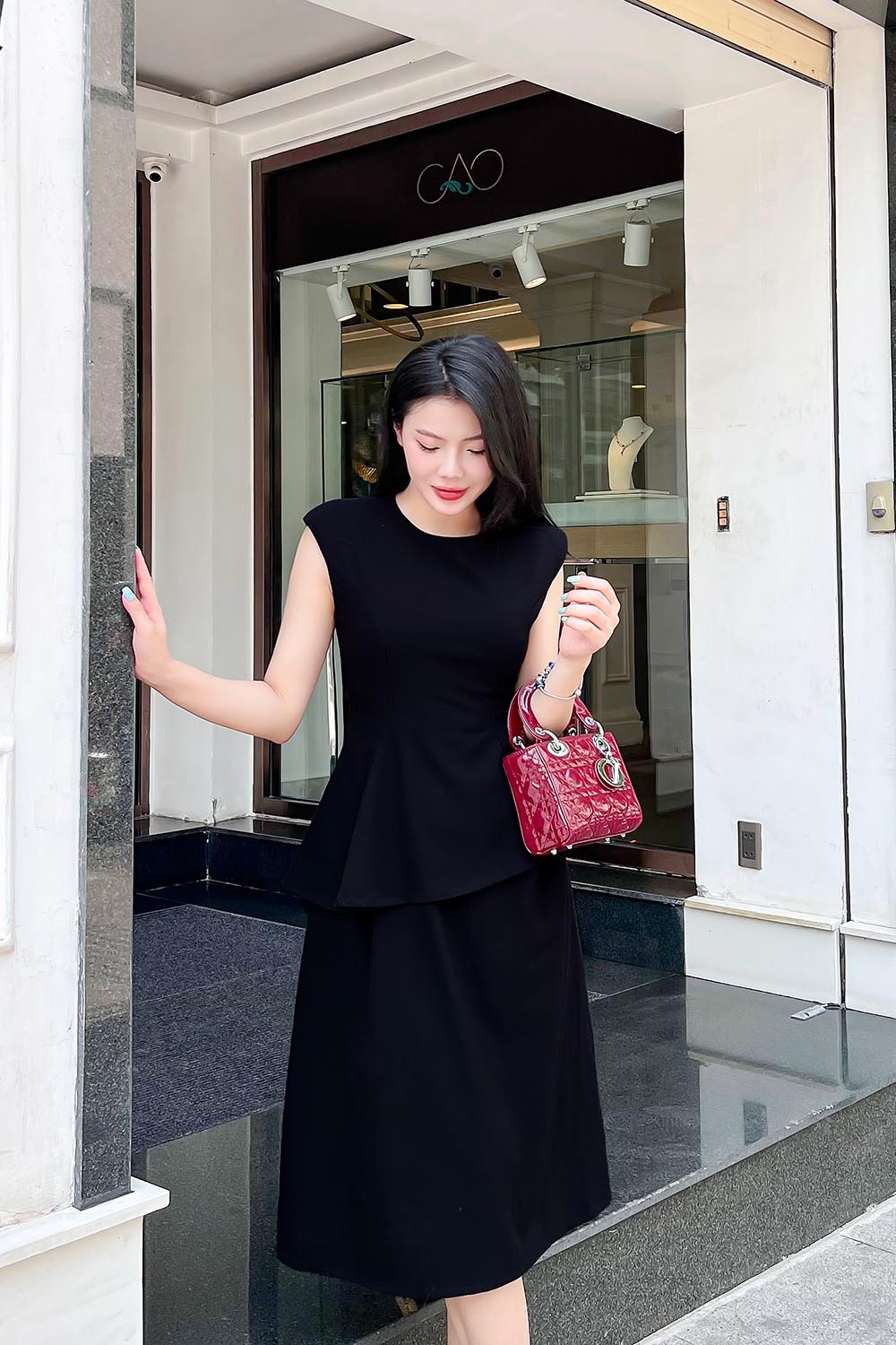 Đầm peplum công sở liền thân màu đen