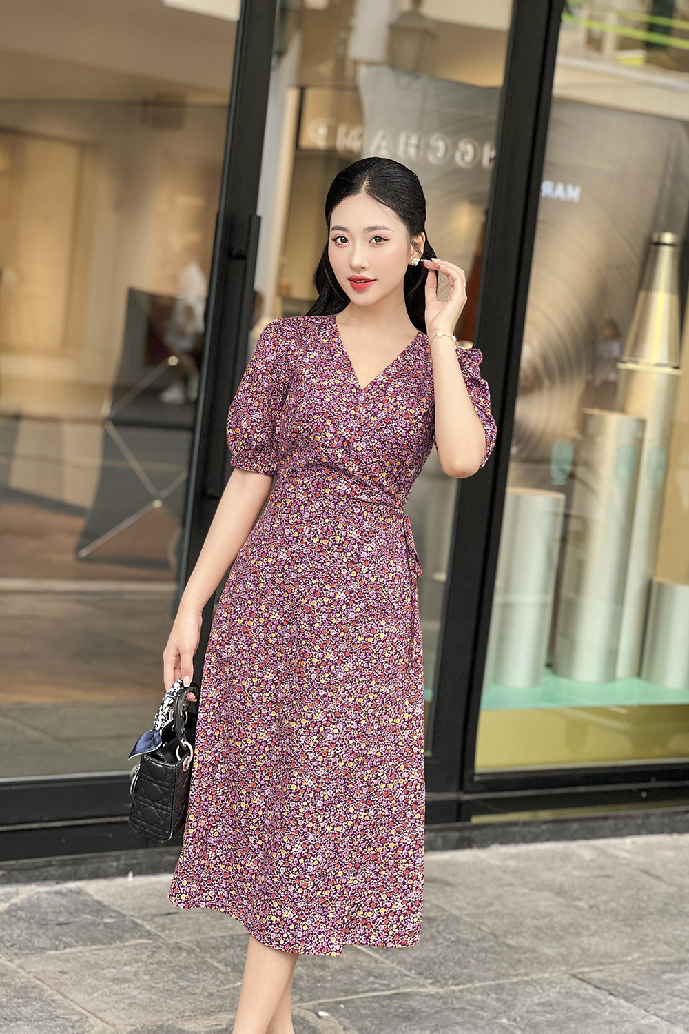 Đầm hoa nhí dáng chữ A cổ V phối nơ eo