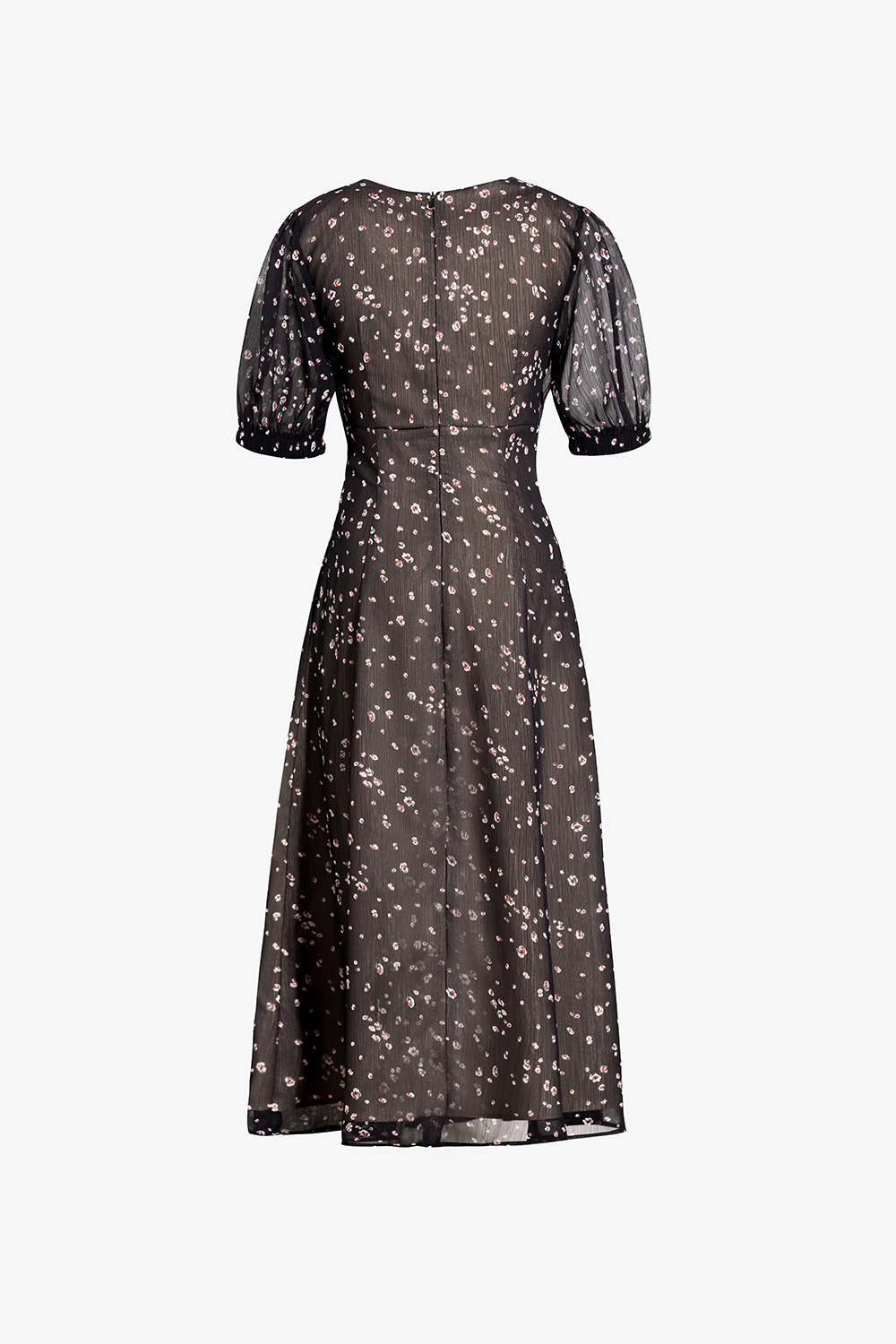 Đầm đen họa tiết dáng xòe dài nhấn eo cao