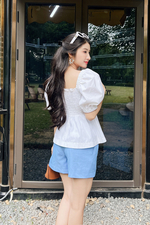 Áo kiểu peplum màu trắng tay phồng