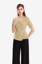 Áo peplum cổ vest màu nâu be