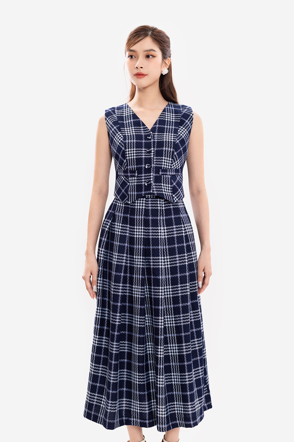 Chân váy caro dáng xòe dài xếp ly bản to