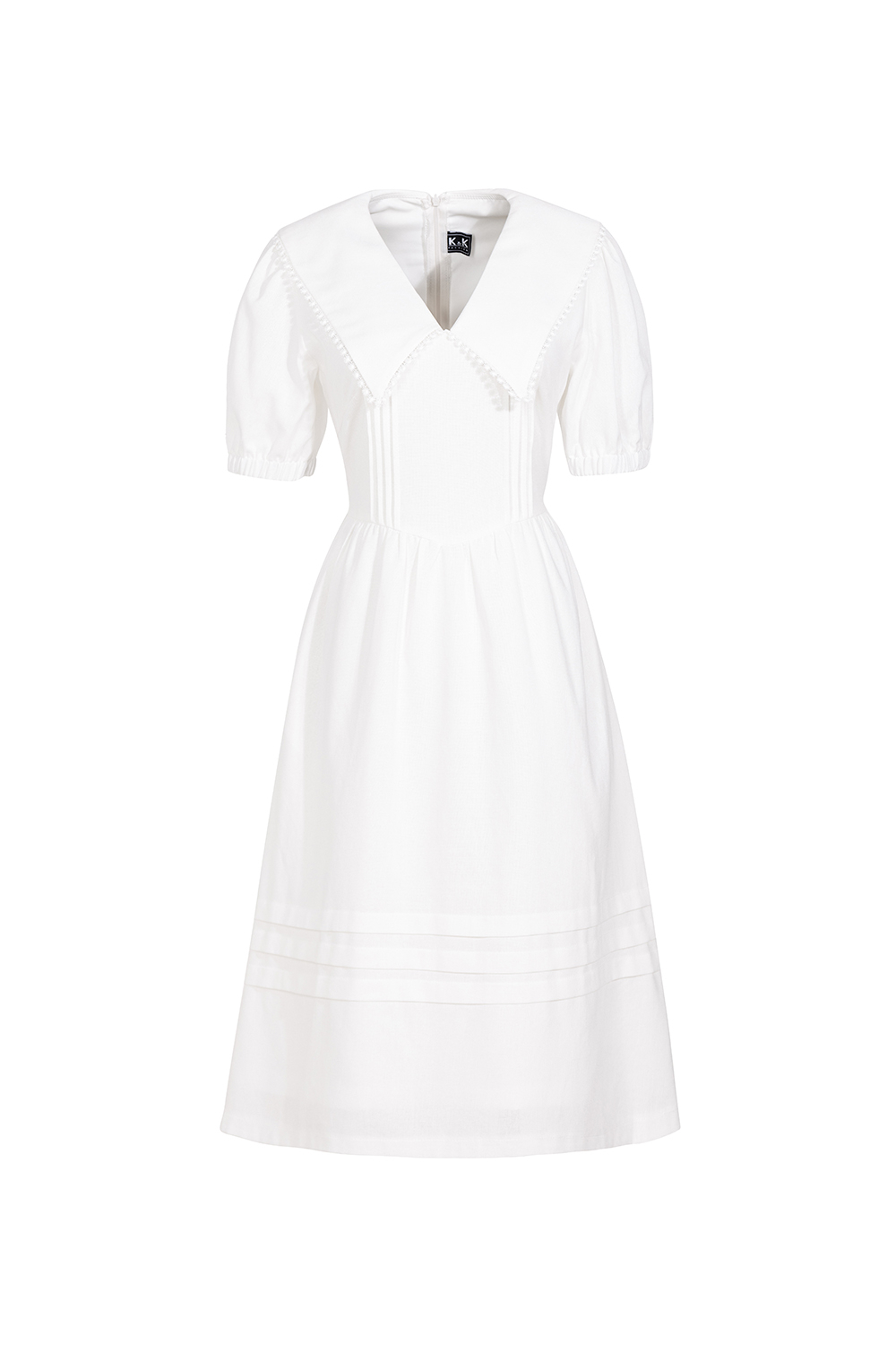 Đầm trắng babydoll cổ lá sen tay lửng