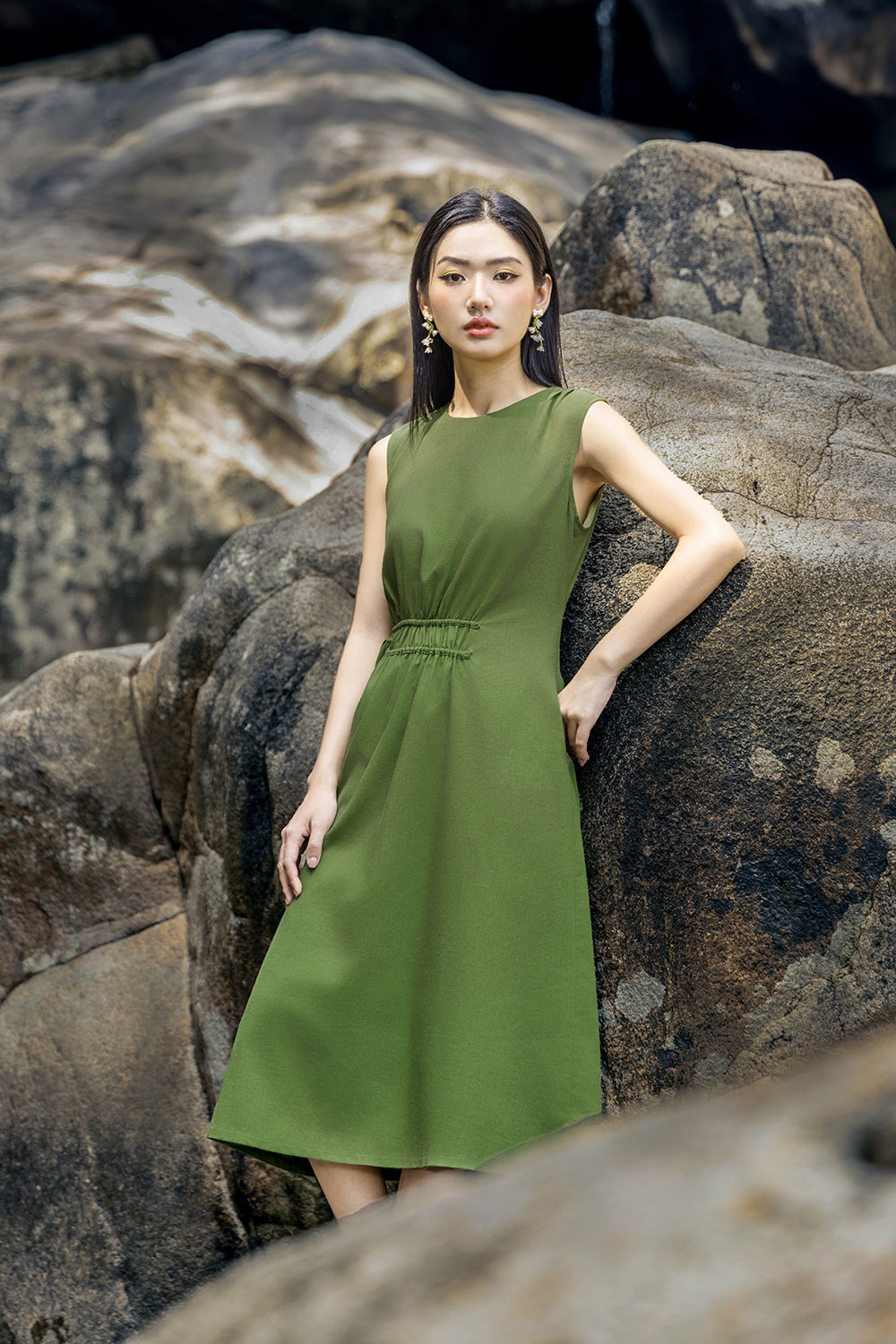 Đầm xòe sát nách eo bo chun KK169-01